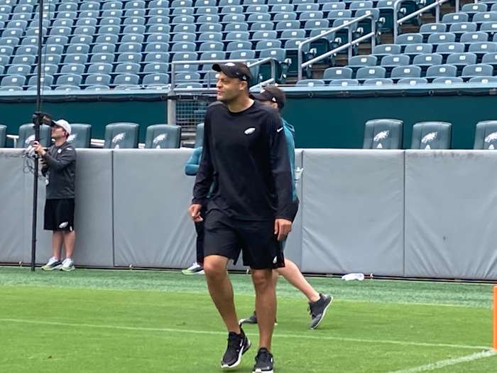 Eagles WR coach Aaron Moorehead at practice on June 4, 2021